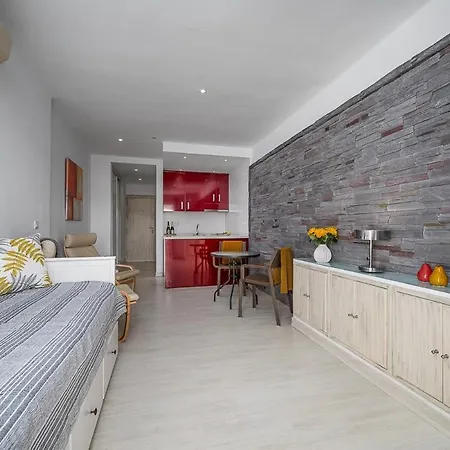 La Casita De Hugo شقة نيرخا